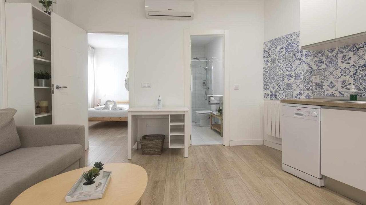 Apartamentos Dimax By Toledo Ap Exterior photo