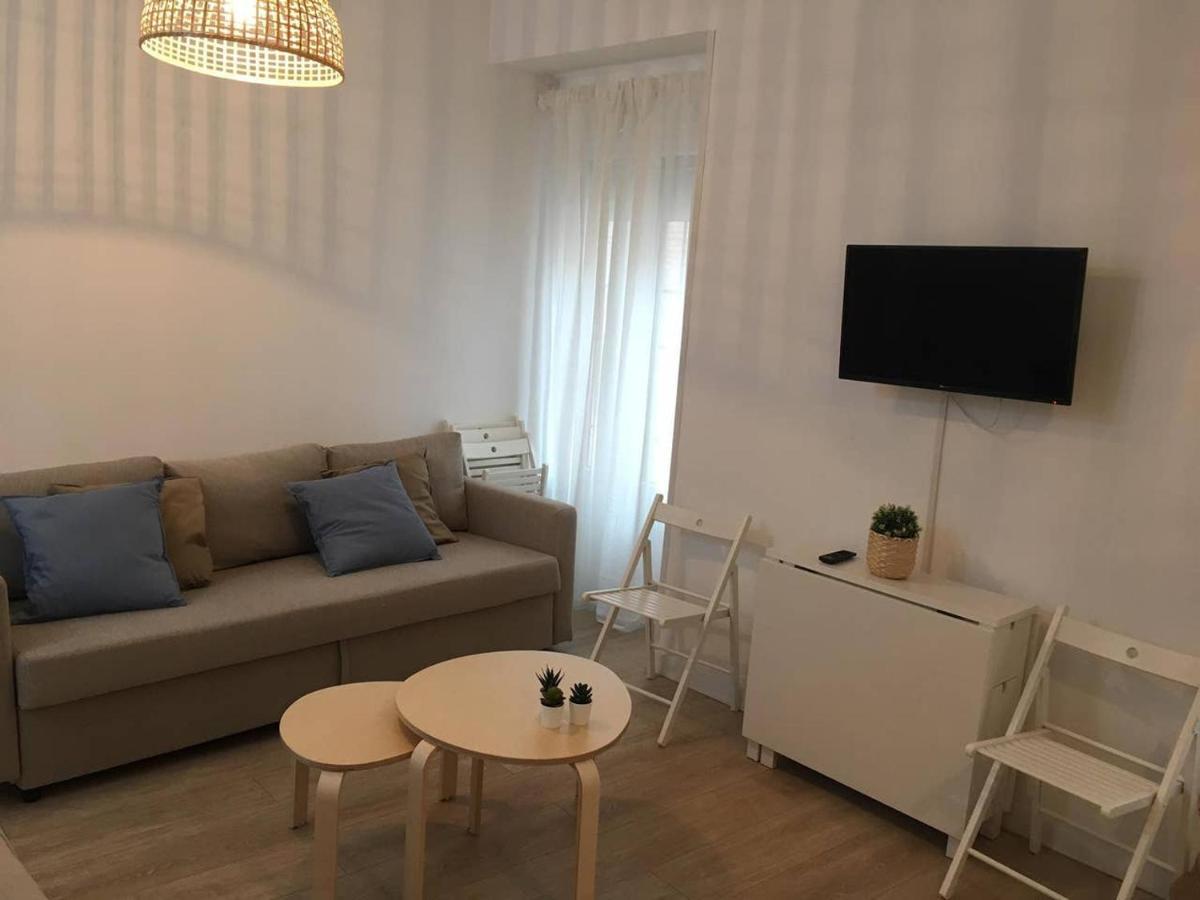 Apartamentos Dimax By Toledo Ap Exterior photo